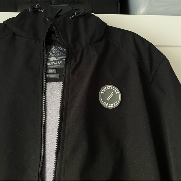 NWOT Jack and Jones original spring zip up jacket with hood (M) - Picture 3 of 6